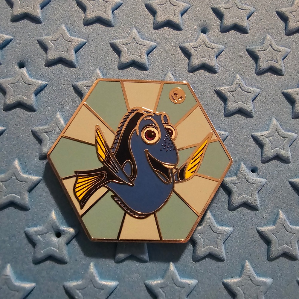 2026‎ Disney World Wave A Dory Hexagon Hidden Mickey Pin